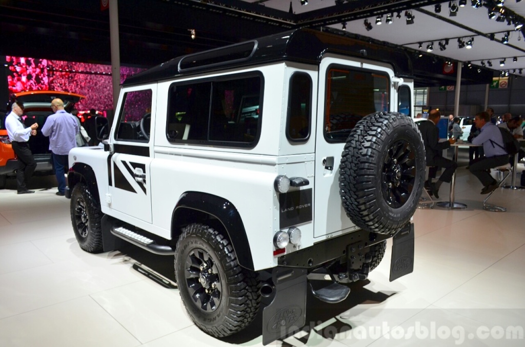 Land-Rover-Defender-Black-Pack-rear-three-quarter-for-France-at-the-2014-Paris-Motor-Show-1024x677