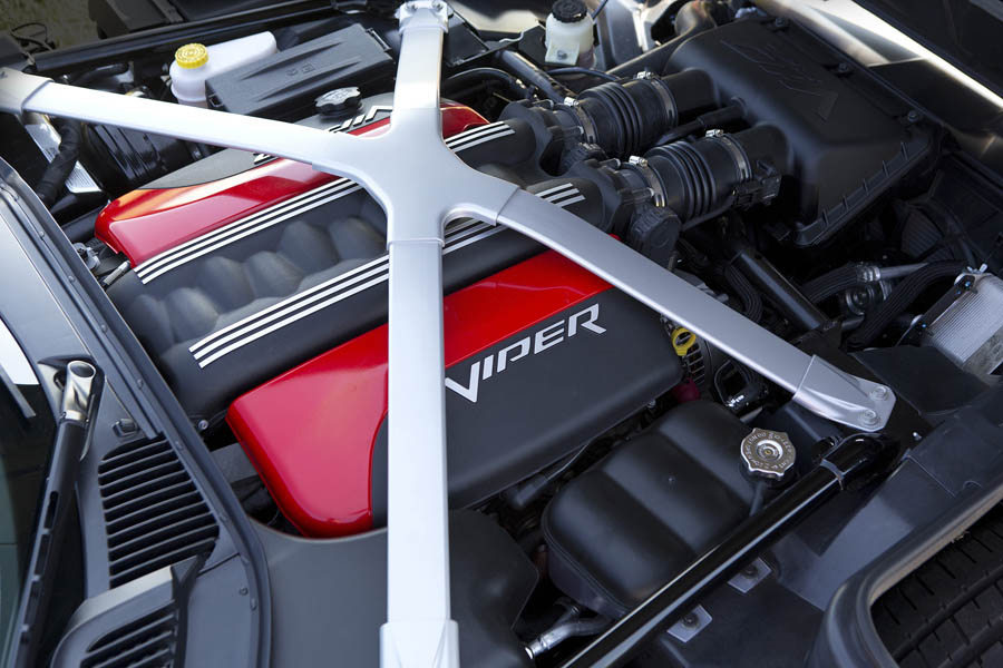 Under the hood of the 2015 Dodge Viper SRT models is the all-alu