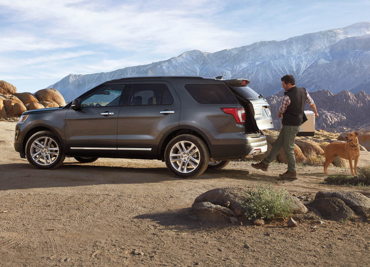 2016 Ford Explorer Hands-Free Liftgate