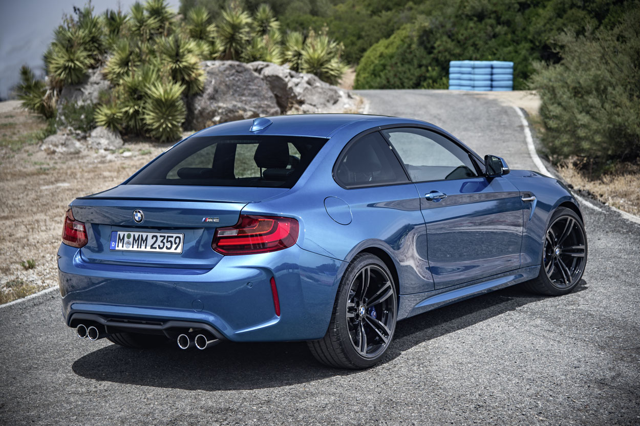 P90199660_highRes_the-new-bmw-m2-10-20