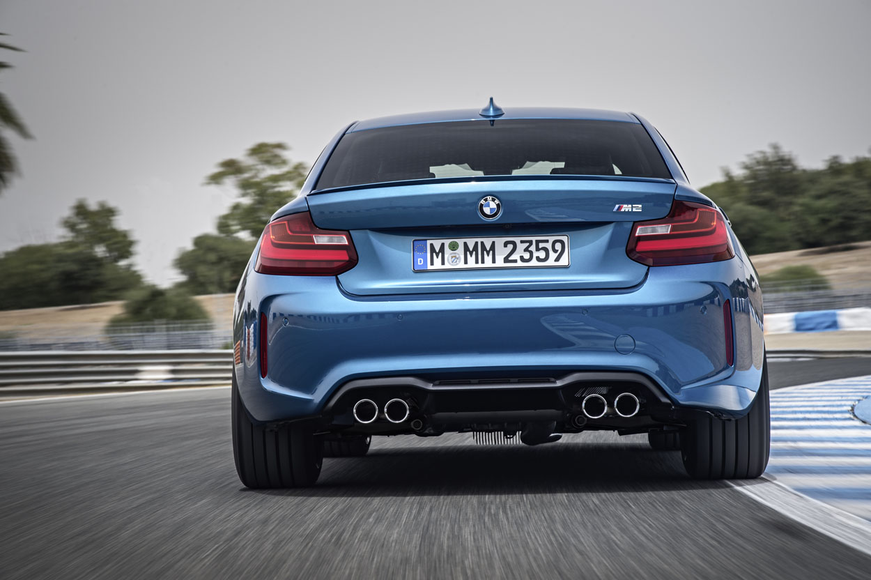 P90199691_highRes_the-new-bmw-m2-10-20