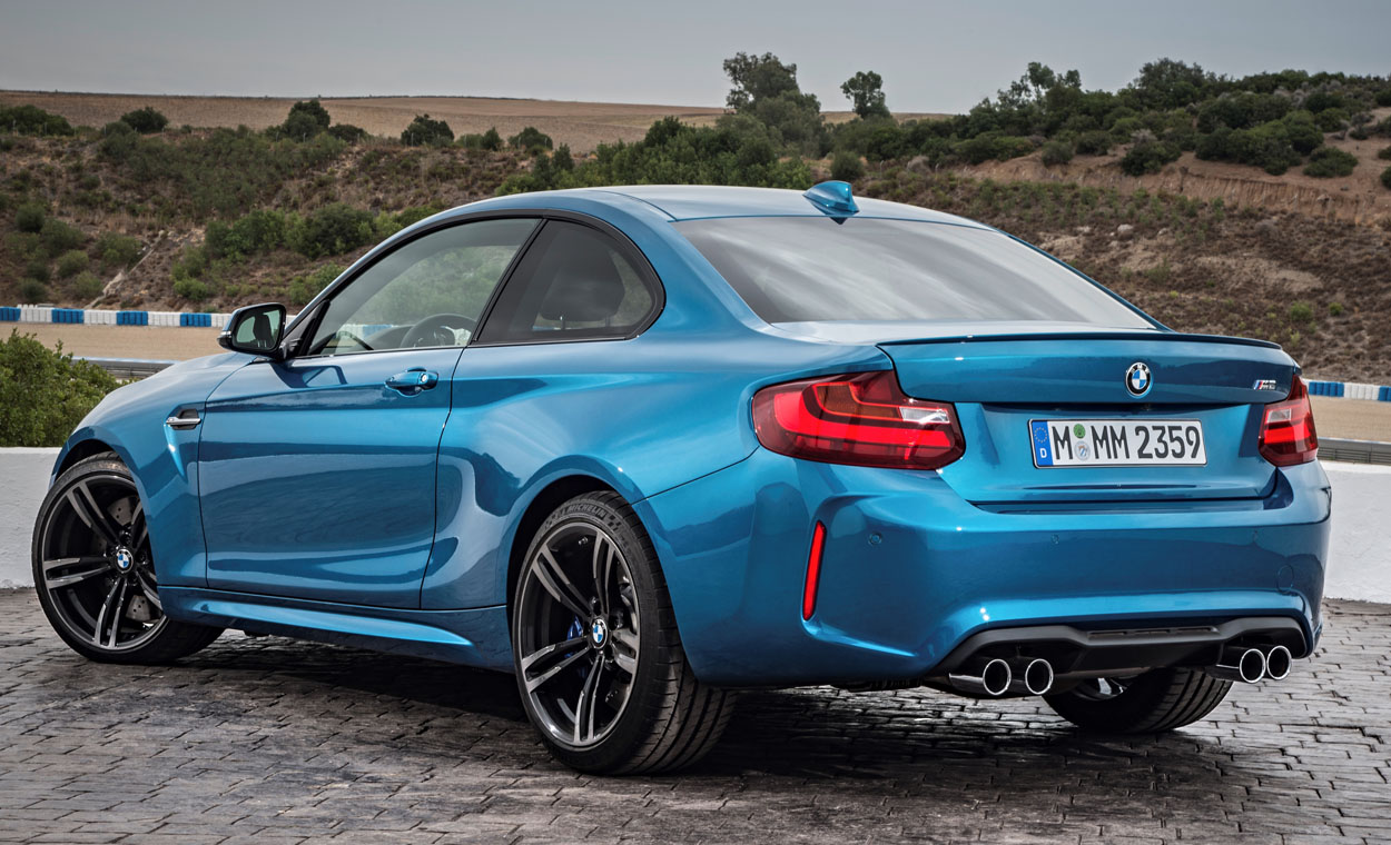 P90199695_highRes_the-new-bmw-m2-10-20