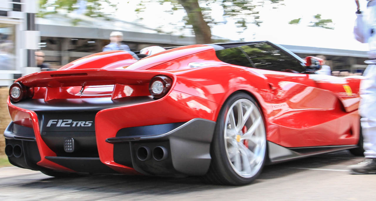 1400234_CAR-Ferrari-F12-TRS-at-Good1wood-2014