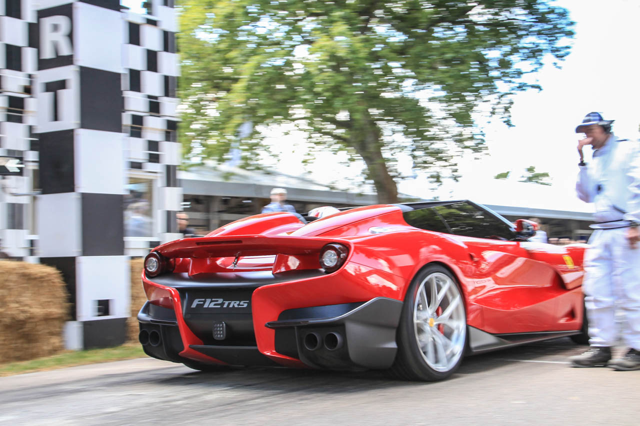 1400234_CAR-Ferrari-F12-TRS-at-Goodwood-2014