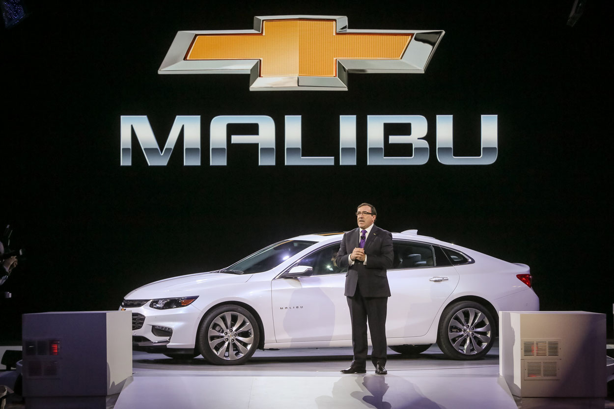 Chevy Rolls Out 2016 Malibu and Malibu Hybrid At NYIAS