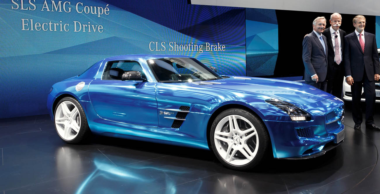 Mercedes-Benz und smart auf dem Mondial de l’Automobile 2012 i