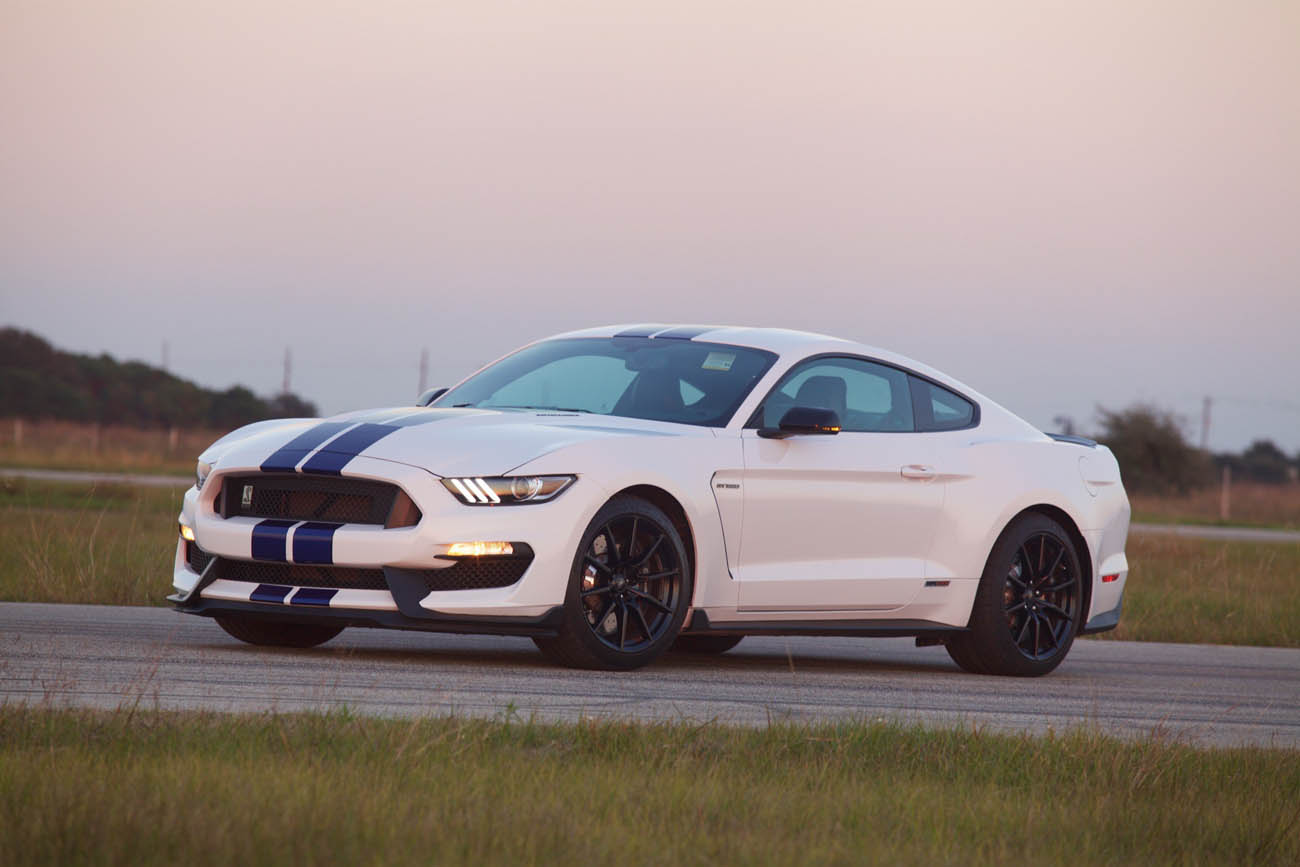 2016_Ford_Mustang_Shelby_GT350_HPE800_SC_01