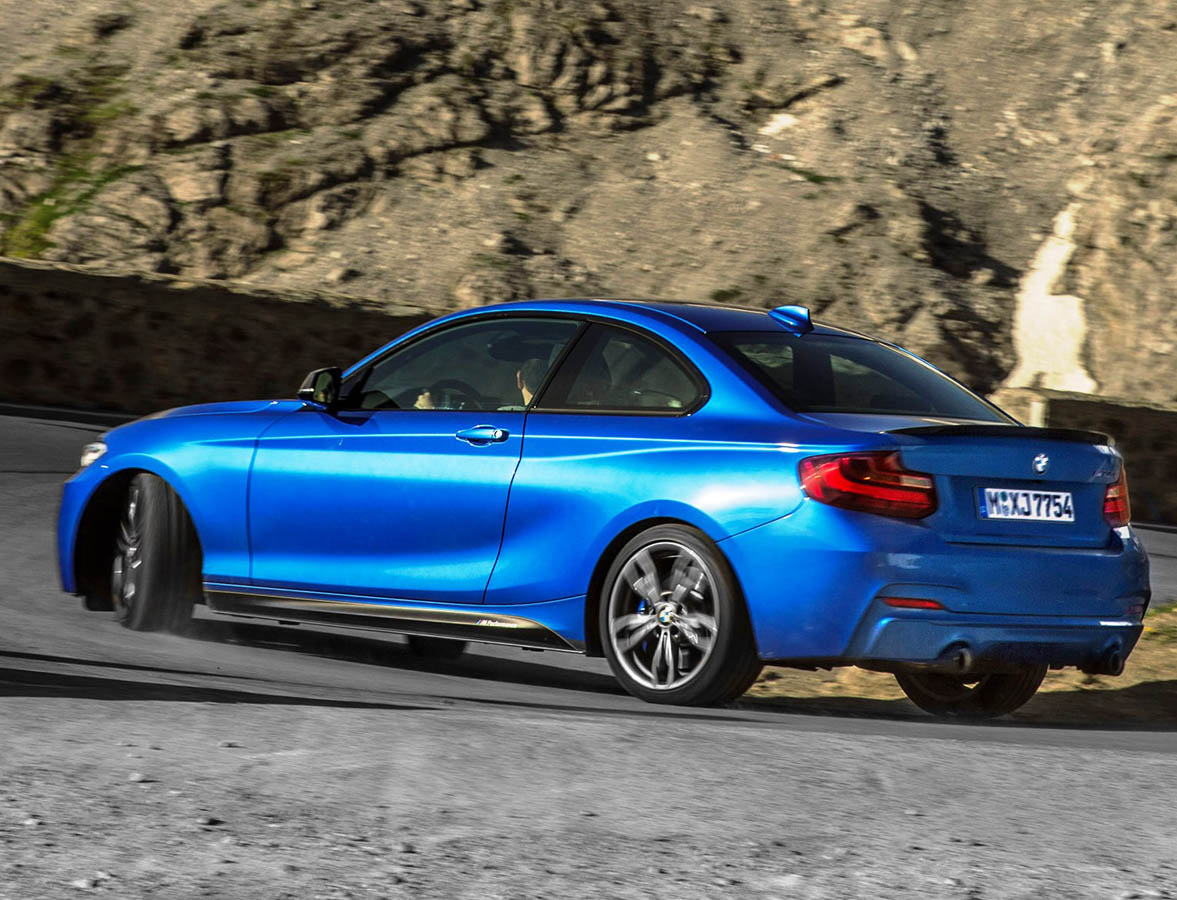 P90200516_highRes_bmw-m235i-coupe
