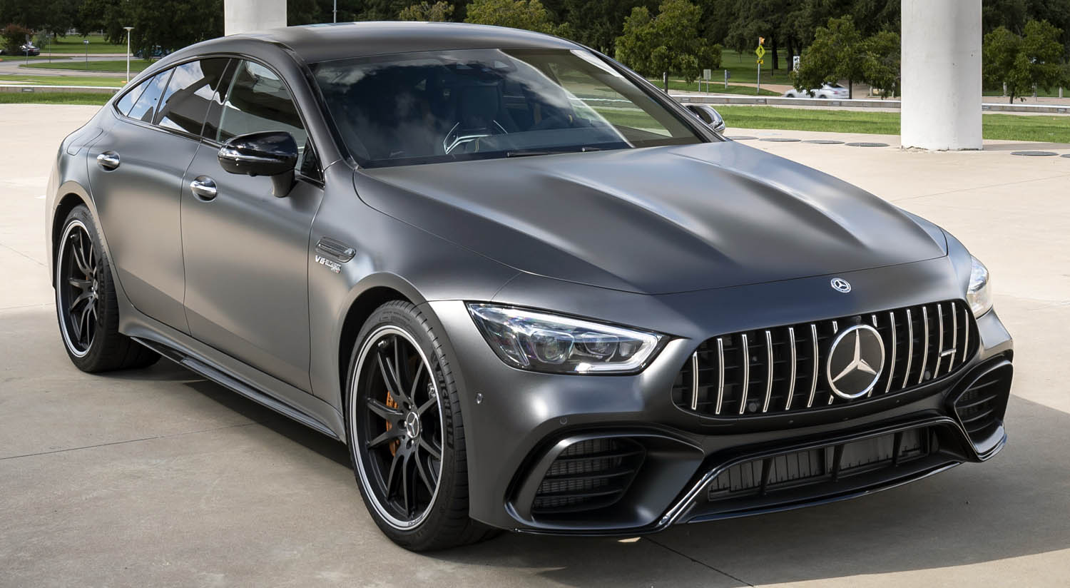 Mercedes AMG gt 63 s