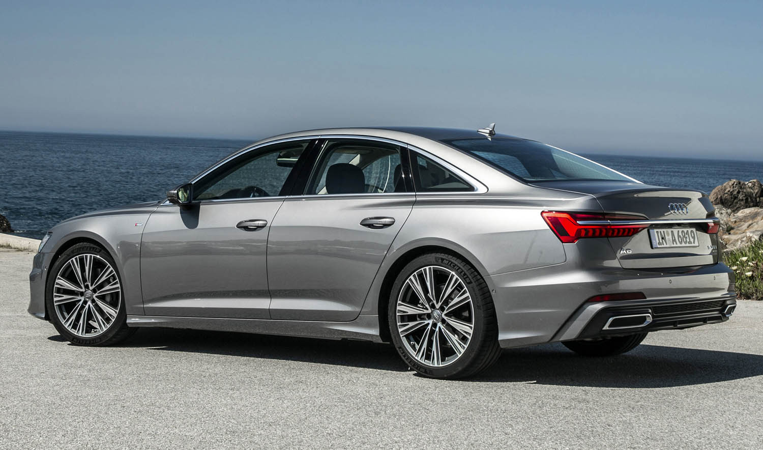 6 2020 года. Audi a6 long 2020. 2020cmkc. 2020cekilar. Maluyba2020.