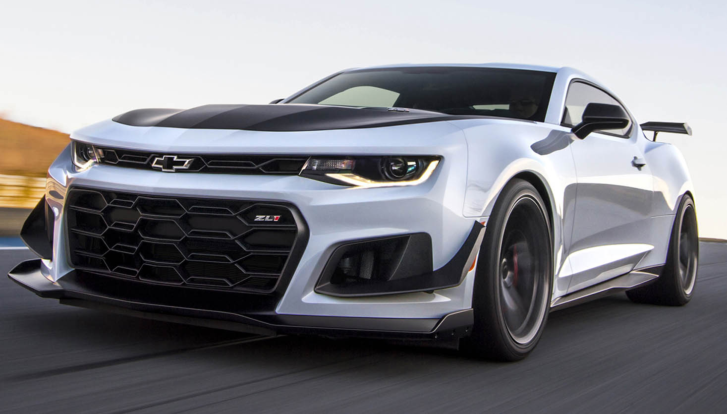 The 2019 Camaro ZL1 1LE now offers a 10speed automatic