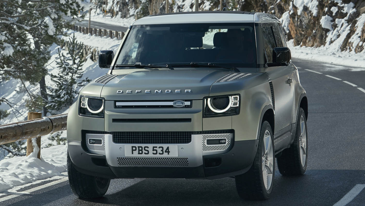 Land Rover Defender Design Analysis: Our Expert on the Reinvention of an  Icon