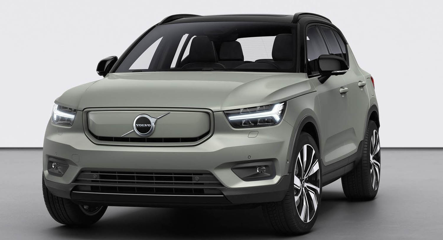 Volvo Cars And Al-Futtaim Trading Enterprises Launch First Volvo Electric Car In The Middle East