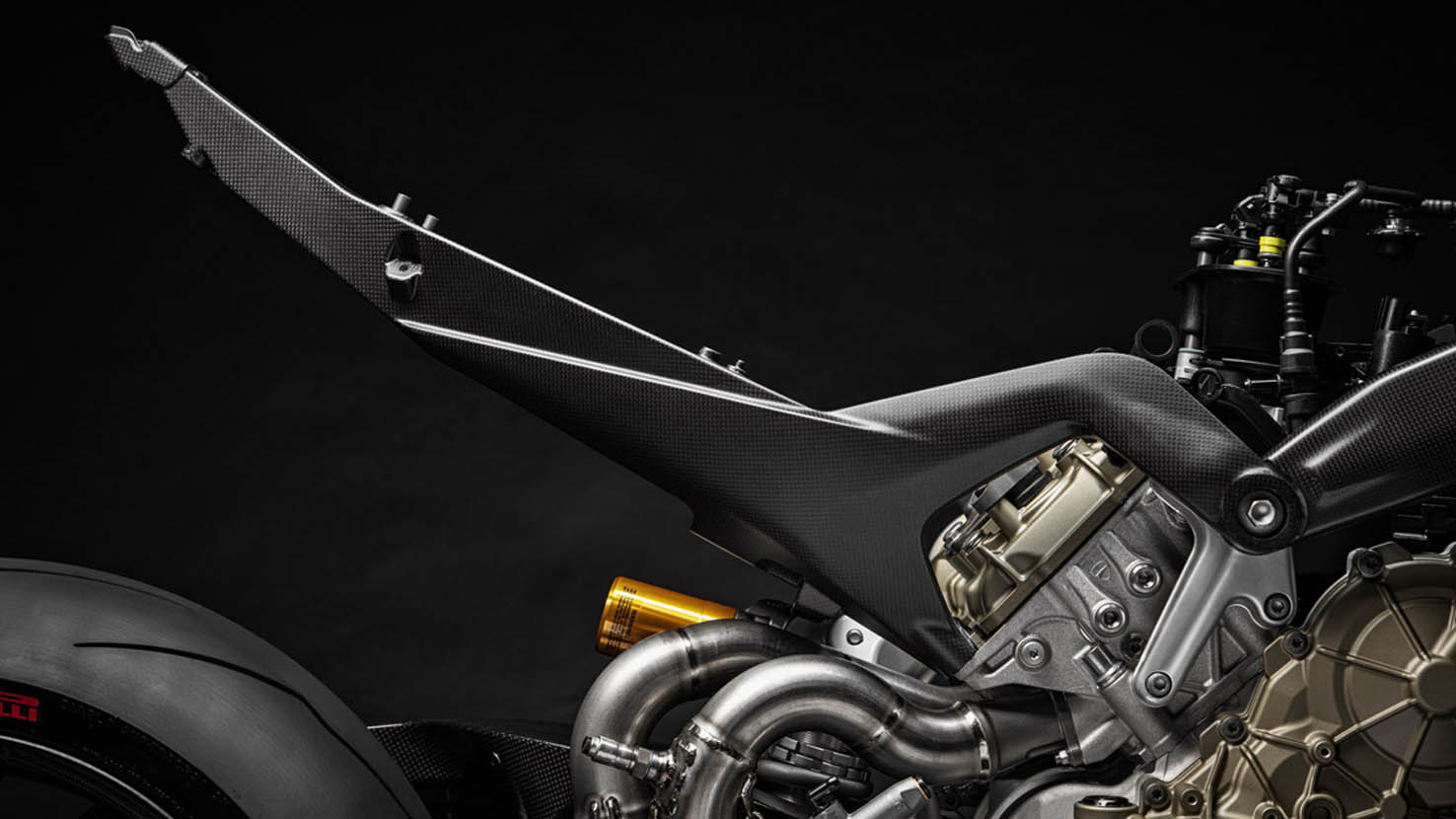 دراجة دوكاتي سوبر ليجيرا في4 الجديدة كلياً – صاروخ على عجلتين يصل الى صالات العرض في أكتوبر 2020 Ducati-Superleggera-V4-21
