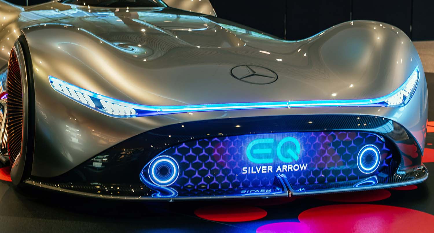مرسيدس بنز فيجين إي كيو أكس أكس – الكهربائية الرياضية الغامضة… قريباً بداية حقبة جديدة في عالم السيارات الرياضية الفاخرة