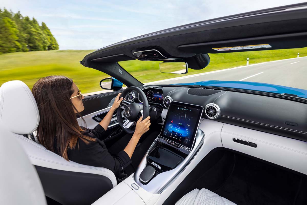 Into The Interior Of The New Mercedes-AMG SL