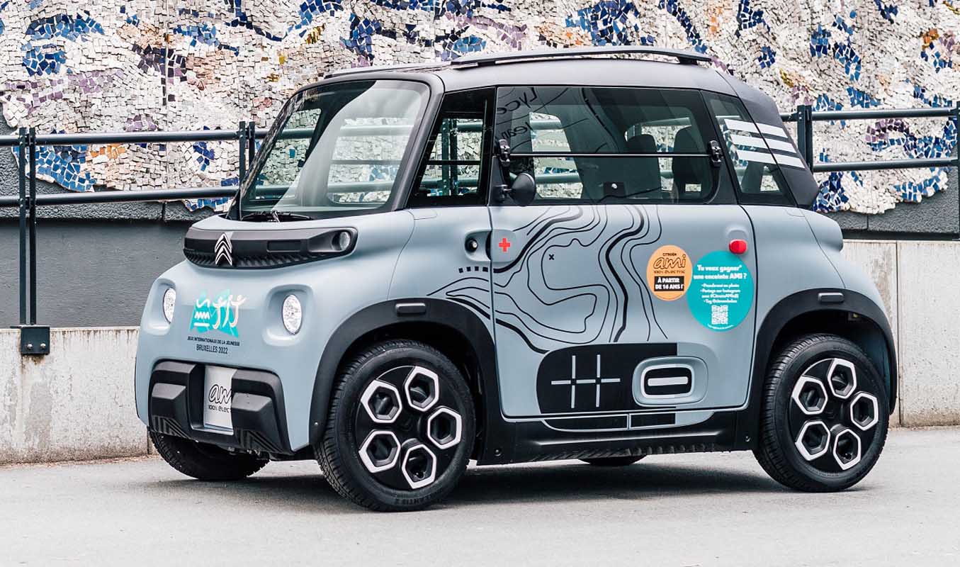 The Ami Is an Adorable, Electric City Car That Costs Just $6,600